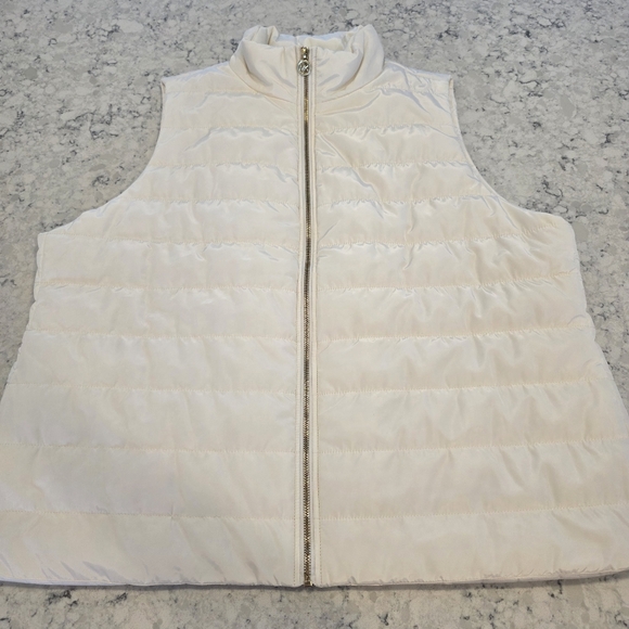 Michael Michael Kors Women's Bone / Off White Puffer Quilted Vest Size 2X Like N - Picture 2 of 16